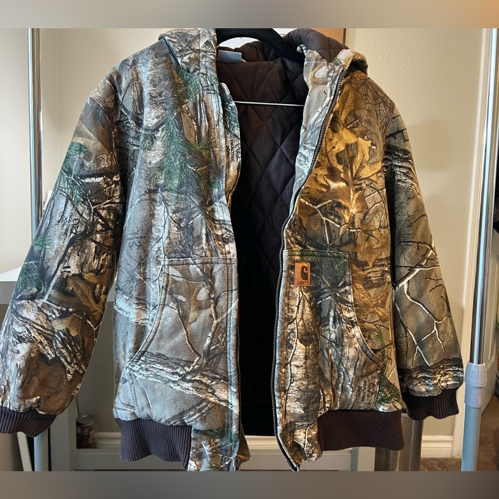 Carhartt RealTree Camo Jacket size L Youth